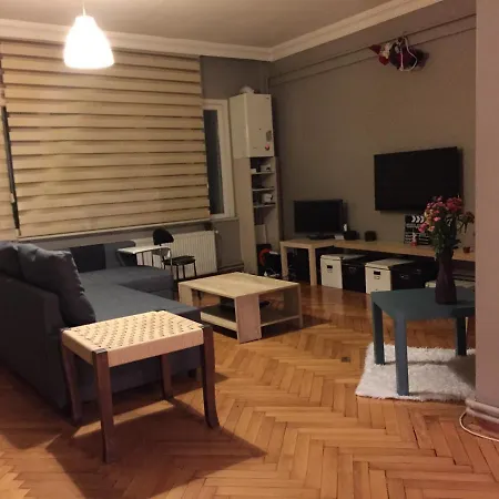 Well-Designed Flat In Moda Istanbul * Стамбул